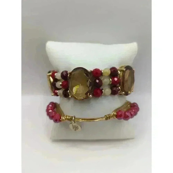 Bourbon And Bowtie Beaded Stretch Bracelet Bundle Red White Gold Tone - Picture 2 of 4